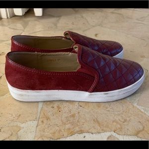 maroon slip on shoes
